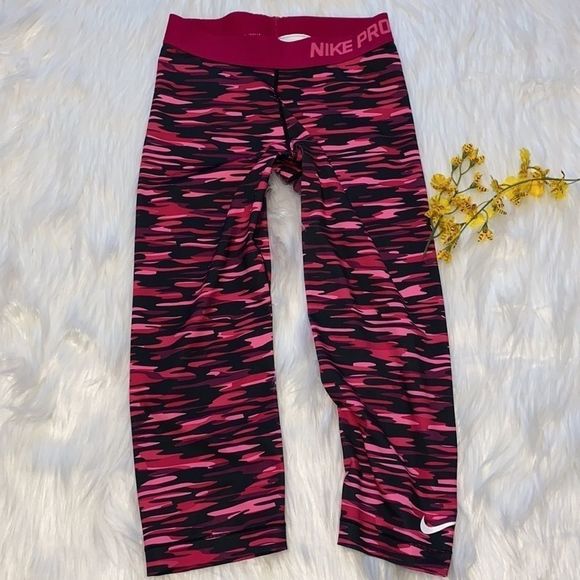 Nike Pro Nike Print‎ Crop Running Yoga Leggings - Picture 1 of 7